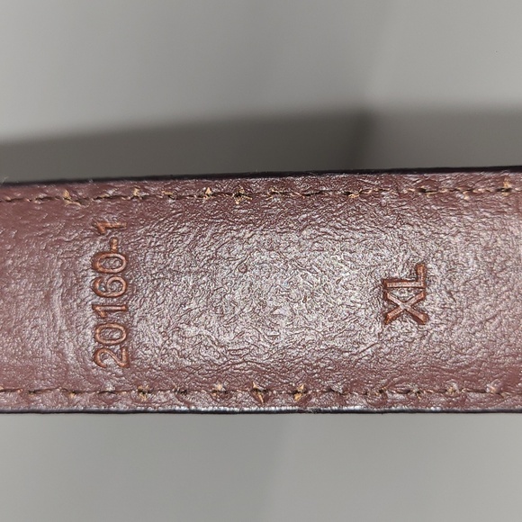 Vintage Van Heusen Belt - Picture 7 of 9